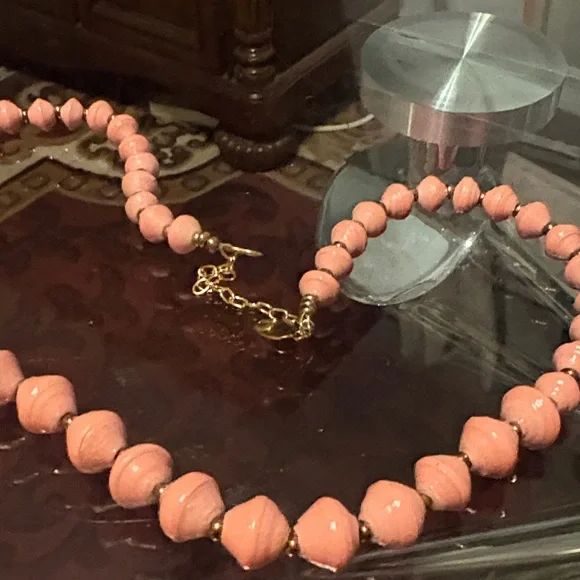 Peach Colored Beaded Paper Necklace Vintage - Picture 4 of 10
